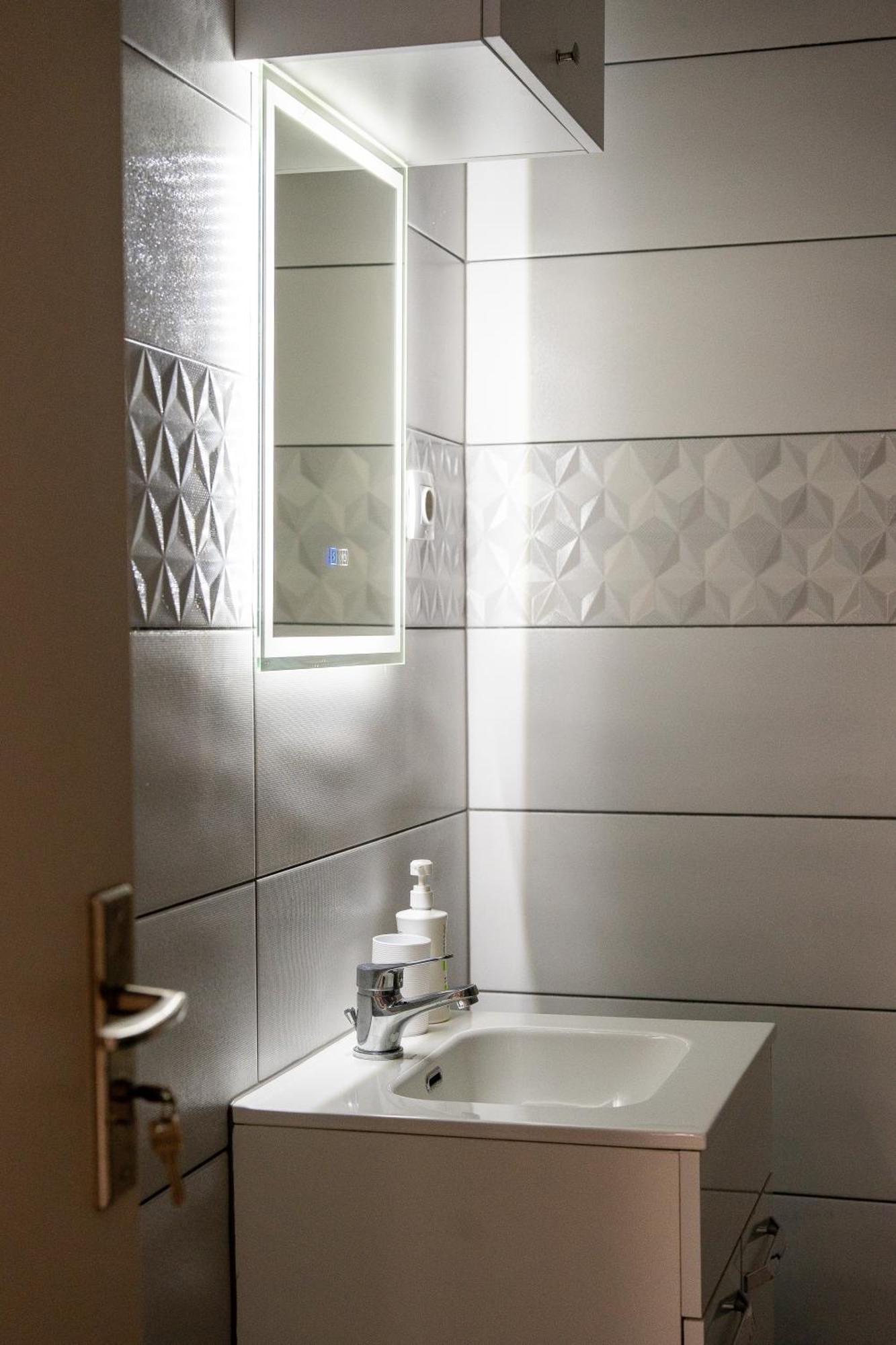 Yvett House Hotel Sfantu Gheorghe  Luaran gambar